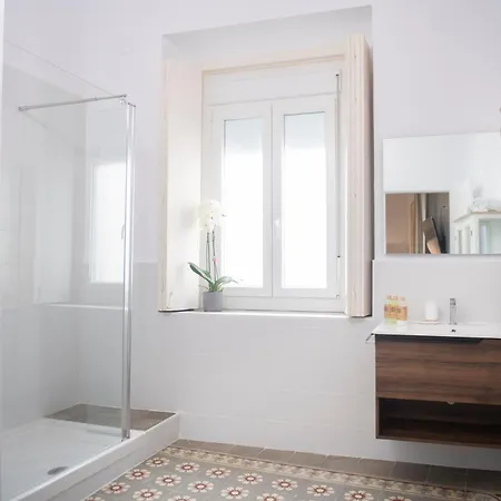 Palacete De La Alameda Мини-отель Кадис