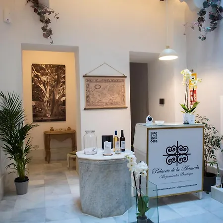 Palacete De La Alameda Cadiz