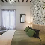 Inn Palacete De La Alameda *